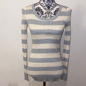 5/$25 Pink Republic Ivory and Light Blue Striped Sweater Size Large Stretchy